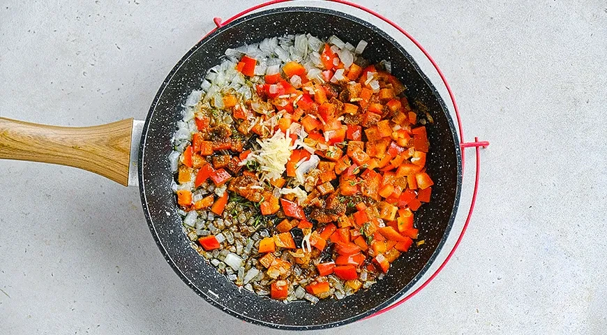 Шакшука с тыквой: шаг 3