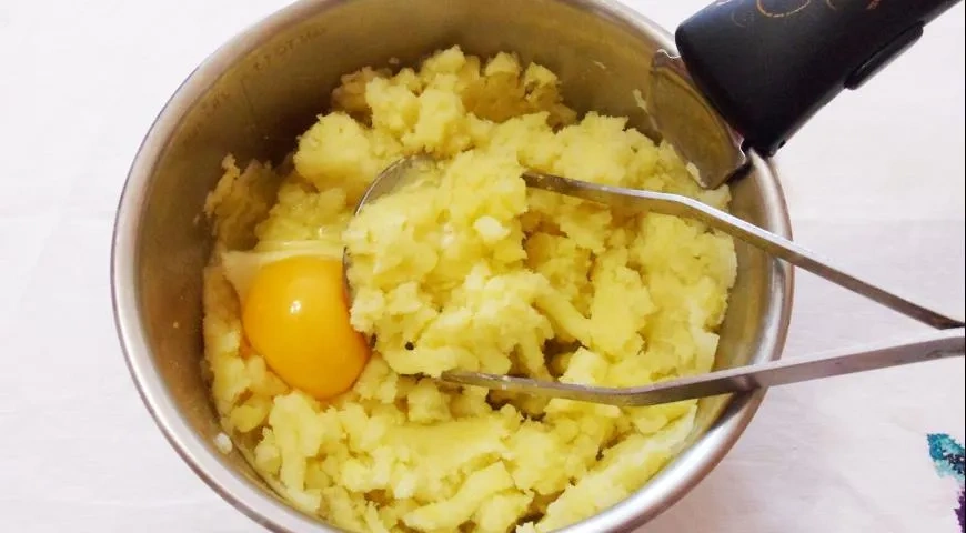 Шаньги с картофелем и грибами: шаг 3