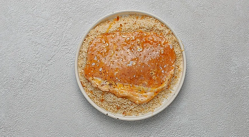 Шницель из свинины на сковороде: шаг 3