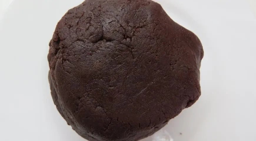 Шоколадный тарт с малиной: шаг 3