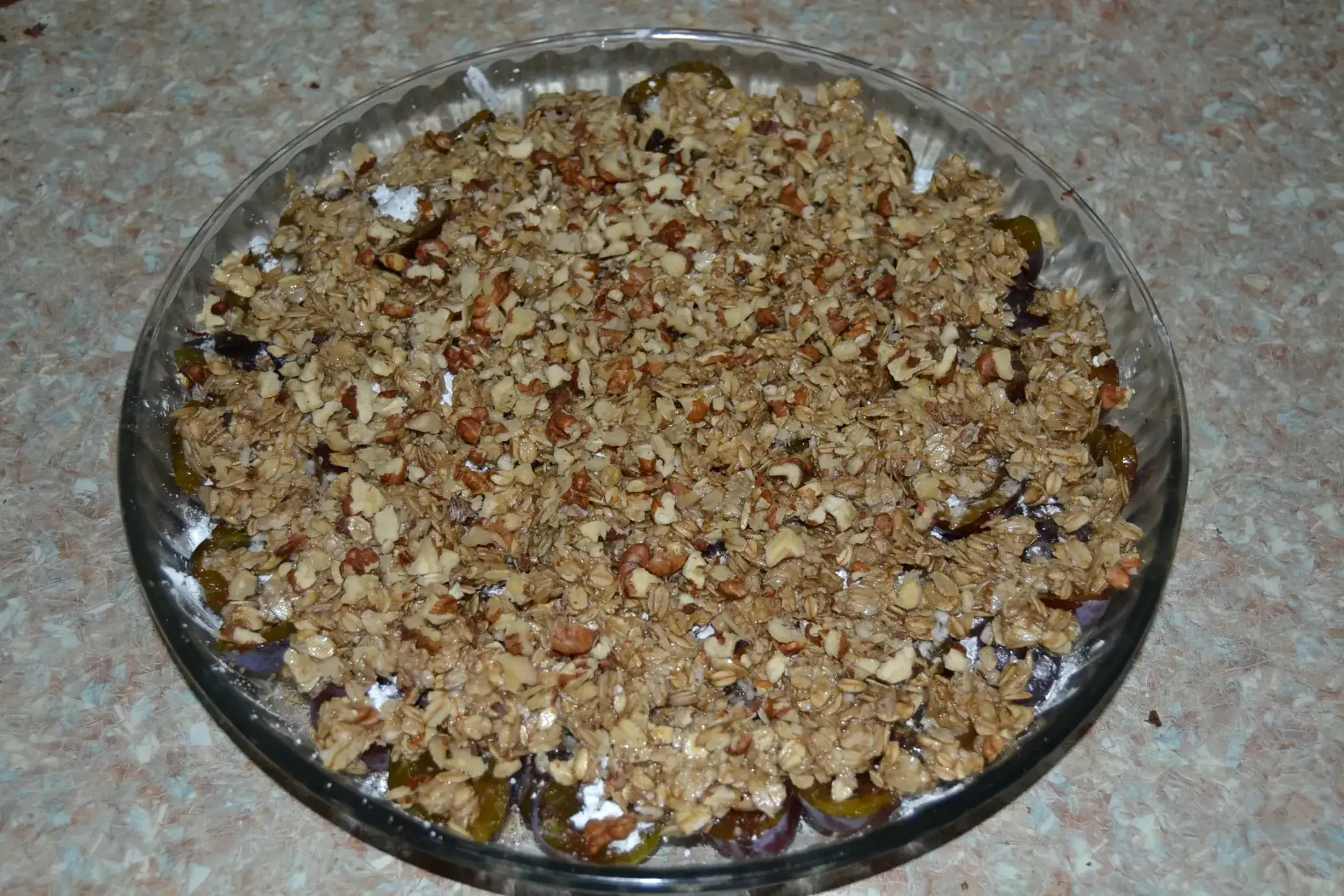 Сливовый крамбл: шаг 3