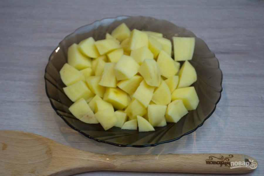 Шаг 3: Солянка с колбасой