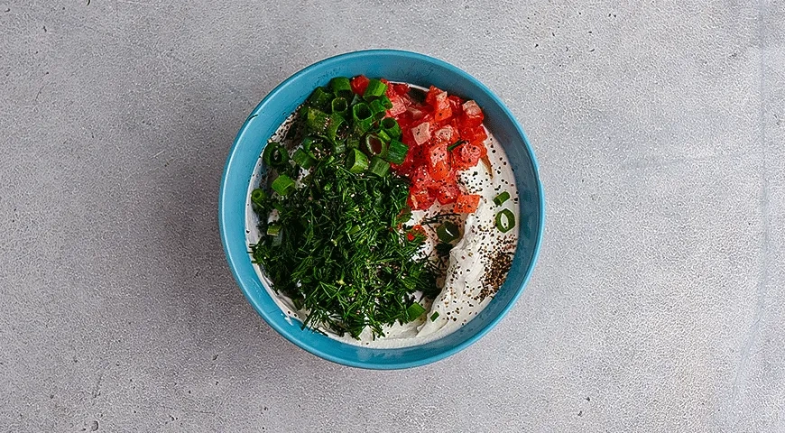 Соус из творожного сыра с копченым лососем: шаг 3