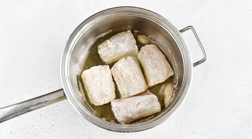 Судак в сметане: шаг 3