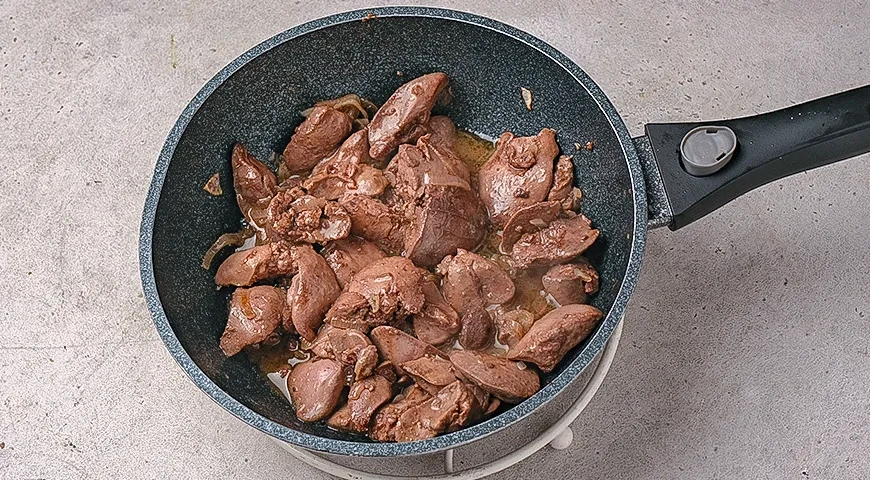 Суфле из куриной печени с томленым инжиром: шаг 3