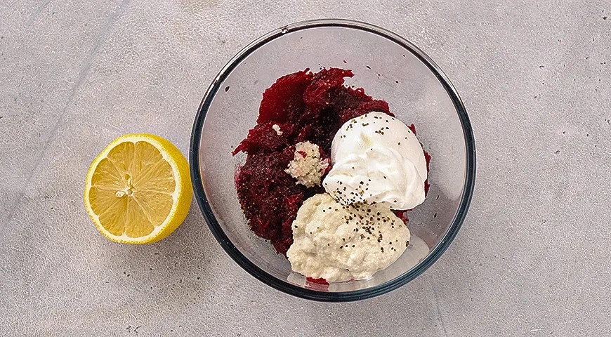 Свекольный паштет с гренками: шаг 3