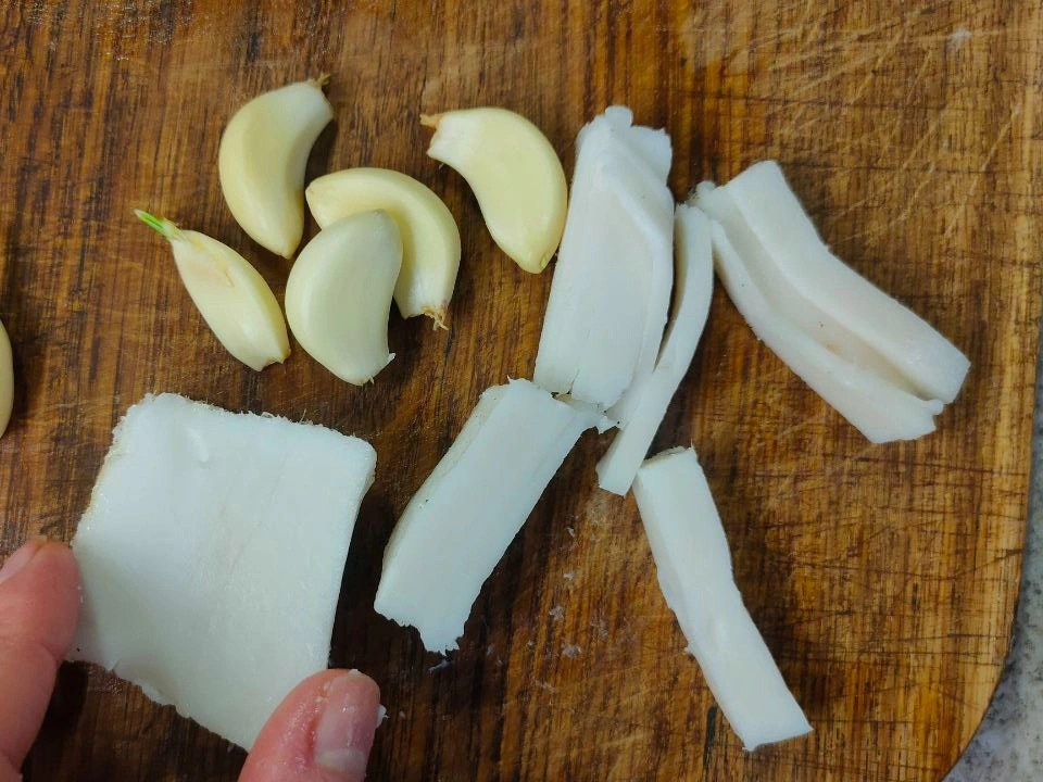 Шаг 3: Свинина в духовке с грибной подливкой