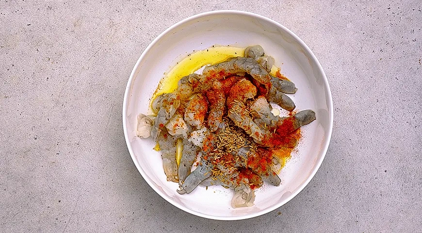 Тако с креветками, авокадо и беконом: шаг 3