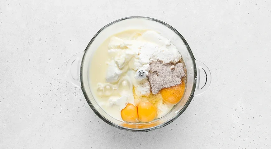 Творожный чизкейк со сгущенкой: шаг 3