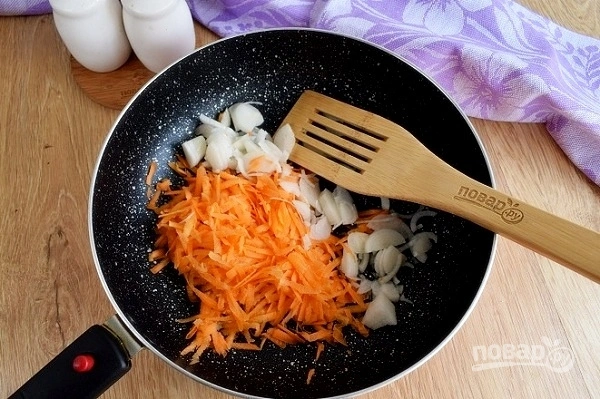 Шаг 3: Уха пофински со сливками с лососем