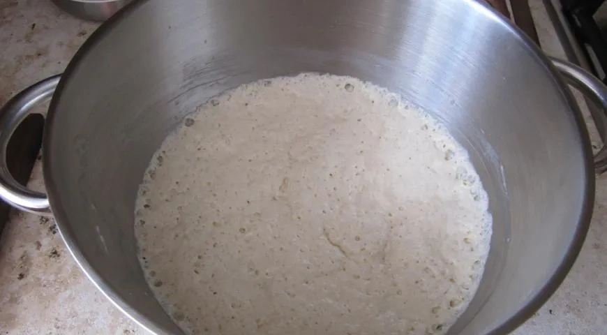 Влажный кулич: шаг 3