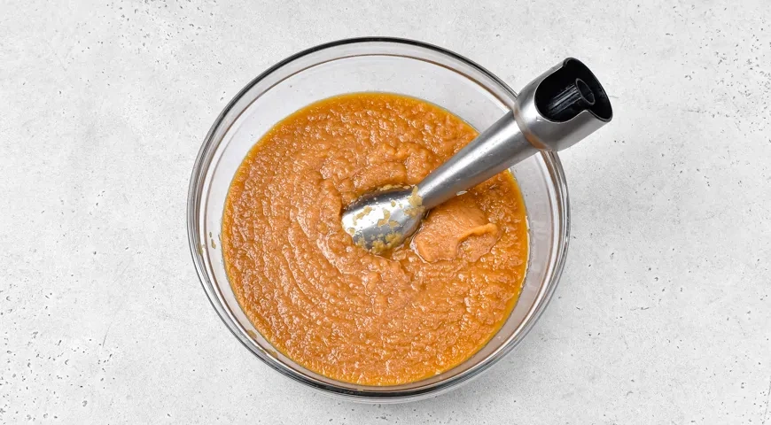 Яблочная пастила в сушилке: шаг 3