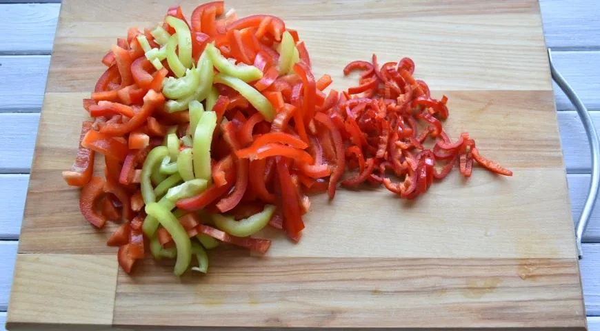 Закуска из кабачков на зиму: шаг 3