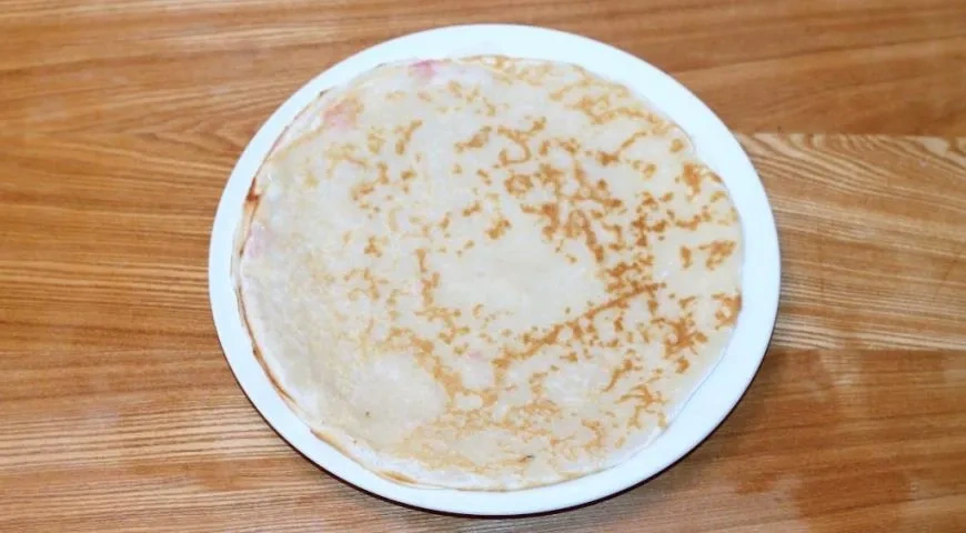 Закусочный торт Селедка под шубой: шаг 3