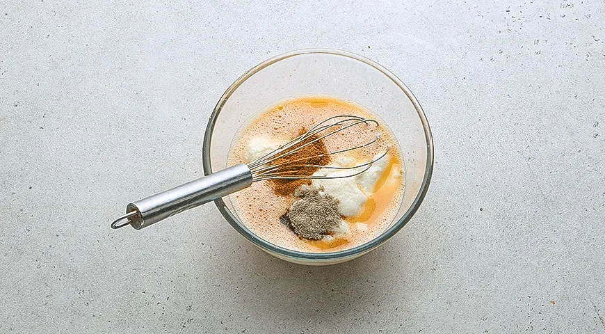 Запеченная манная каша с грушей: шаг 3