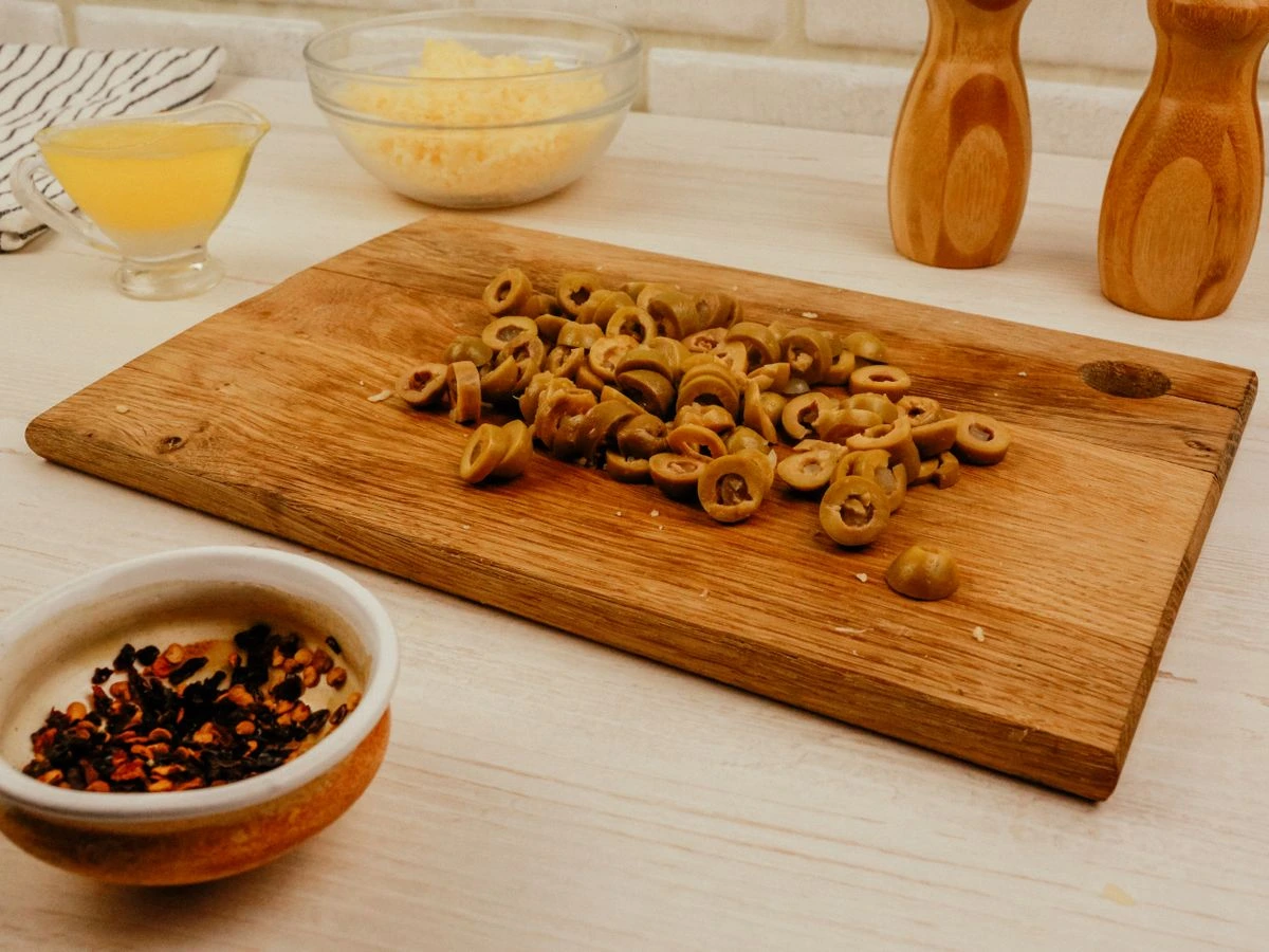 Шаг 3: Запеченные оливки в сырном тесте