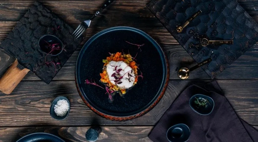 Запечённый стейк из малоглазого макруруса с овощным соте: шаг 3