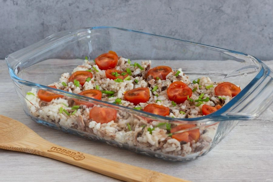 Шаг 3: Запеканка с тунцом под сыр ной корочкой