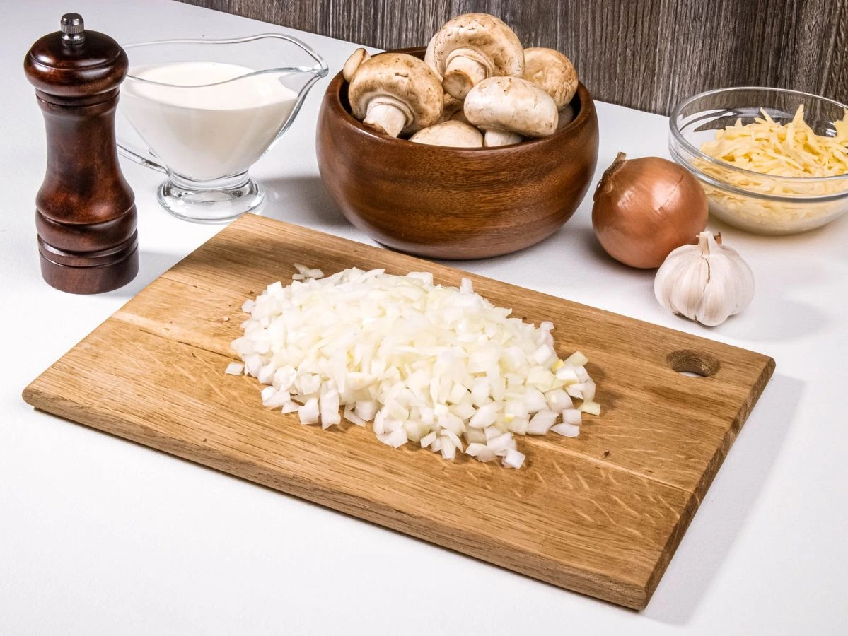 Шаг 3: Жюльен с курицей и грибами