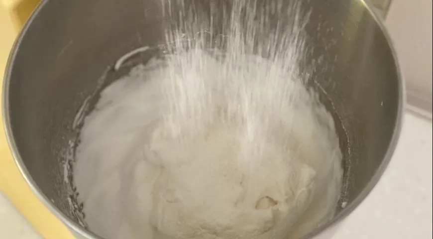 Ангельский десерт с инжиром: шаг 4