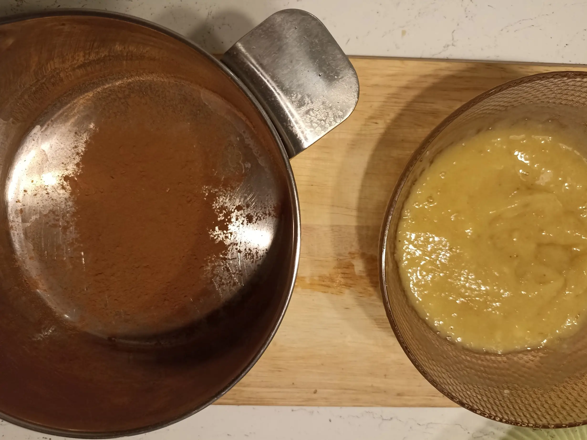 Шаг 4: Банановое какао с маршмеллоу, взбитыми сливками и шоколадом