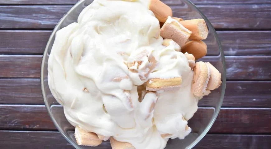 Банановый торт без выпечки: шаг 4