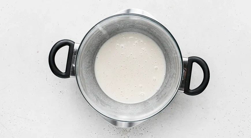 Безе с орехами и шоколадной крошкой: шаг 4