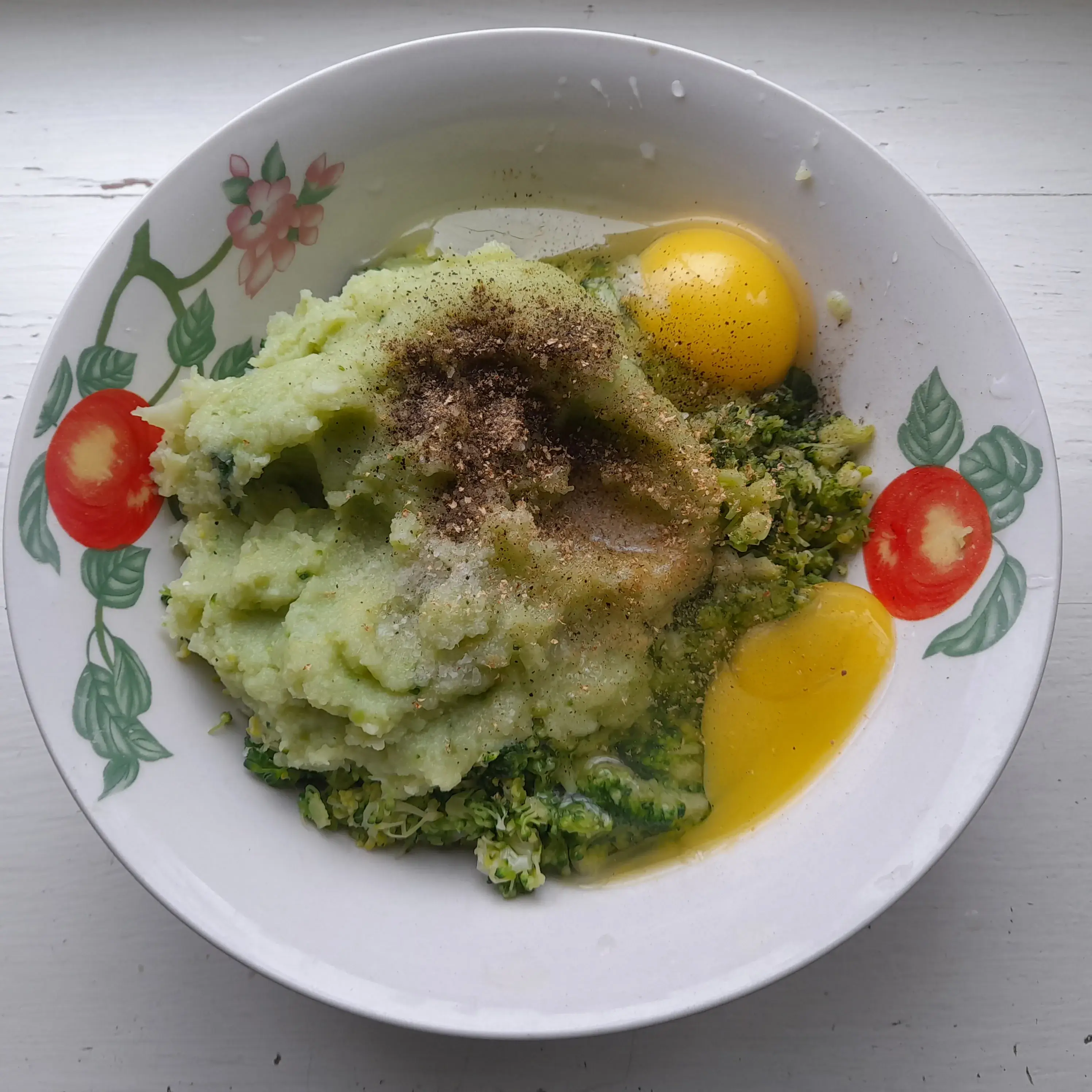 Биточки из брокколи со сметанным соусом: шаг 4