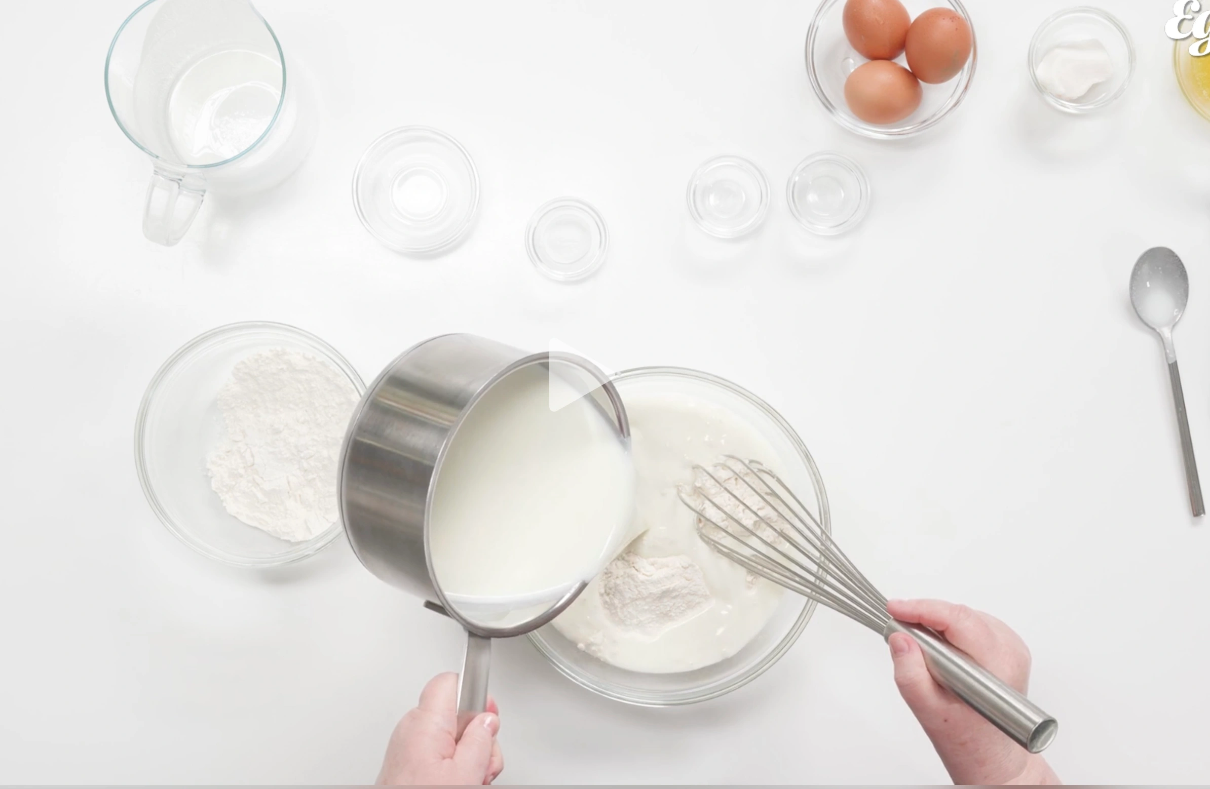 Шаг 4: Блины на кефире от кулинара