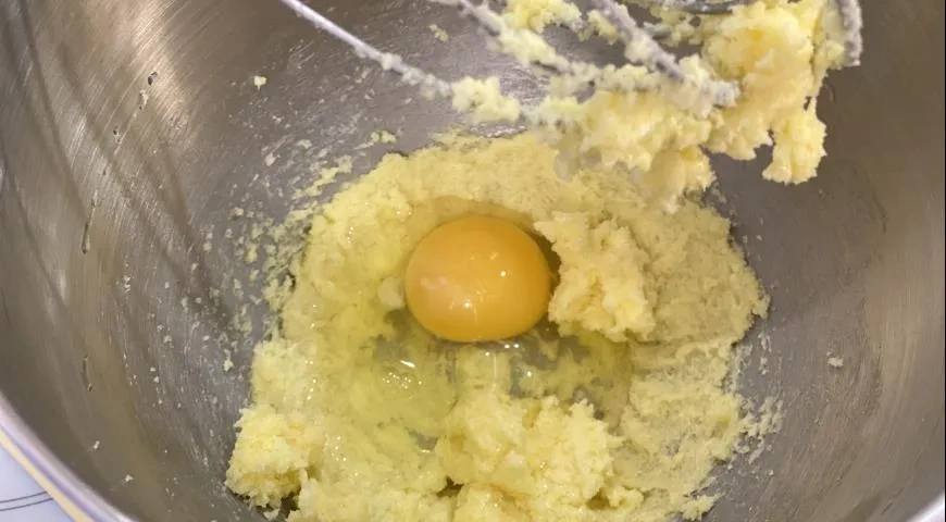 Финиковый пудинг: шаг 4