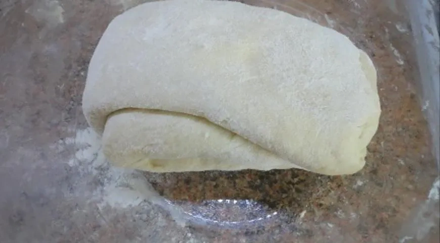 Итальянская фокачча с чесночным маслом: шаг 4