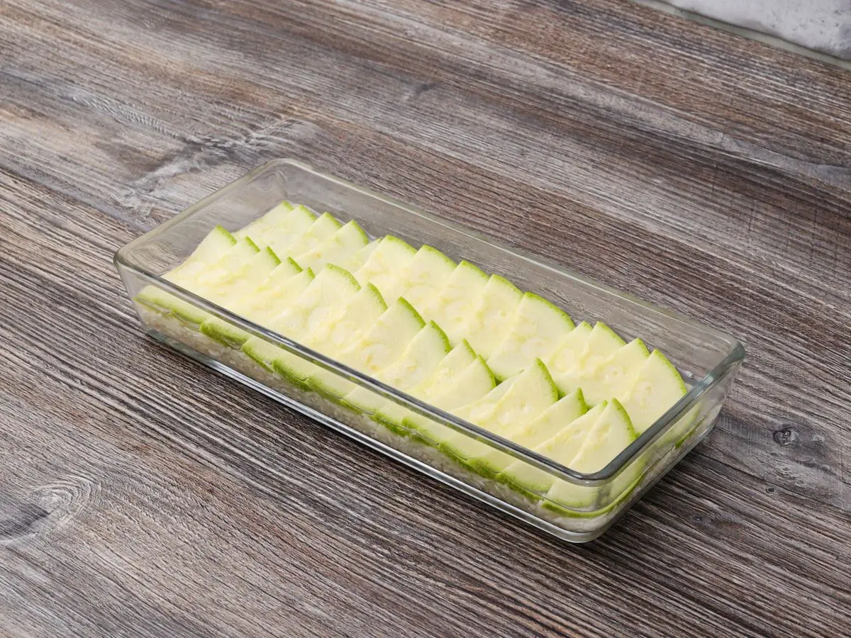 Шаг 4: Горбуша, запеченная с рисом и овощами