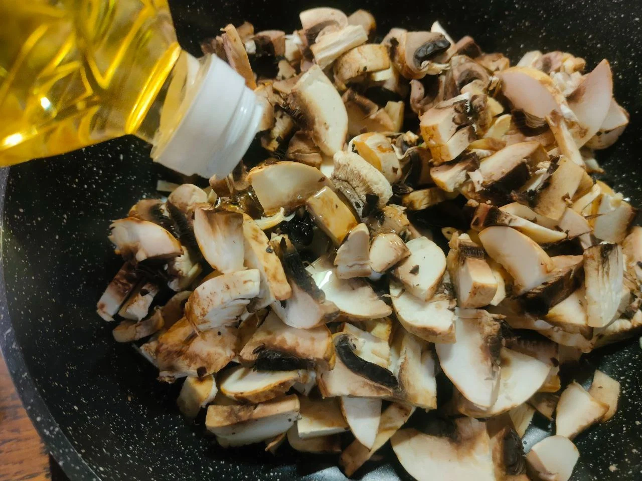 Шаг 4: Грибная начинка для блинов