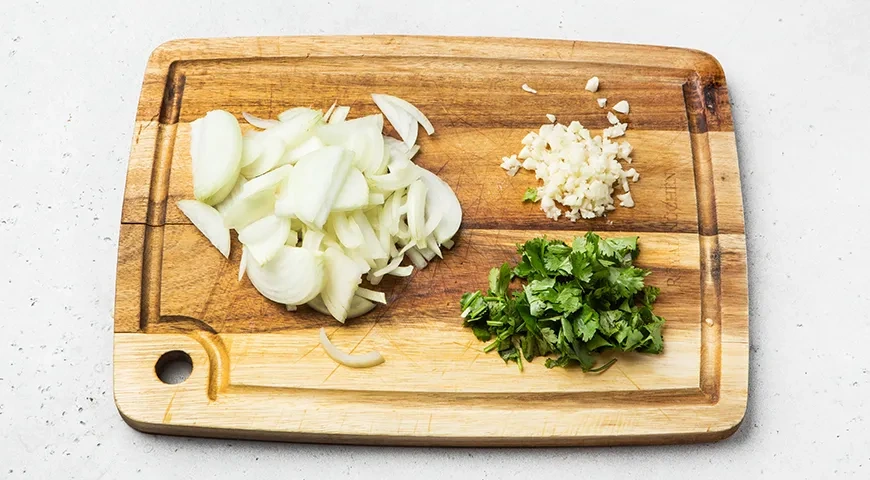 Хе из карпа – корейская острая закуска из рыбы: шаг 4