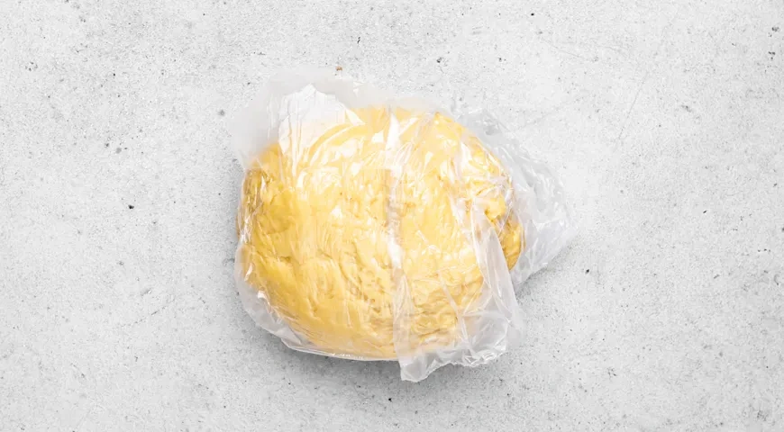 Хрустящий хворост на водке: шаг 4