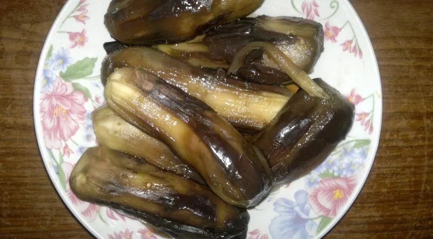 Вкусная икра из баклажанов: шаг 4