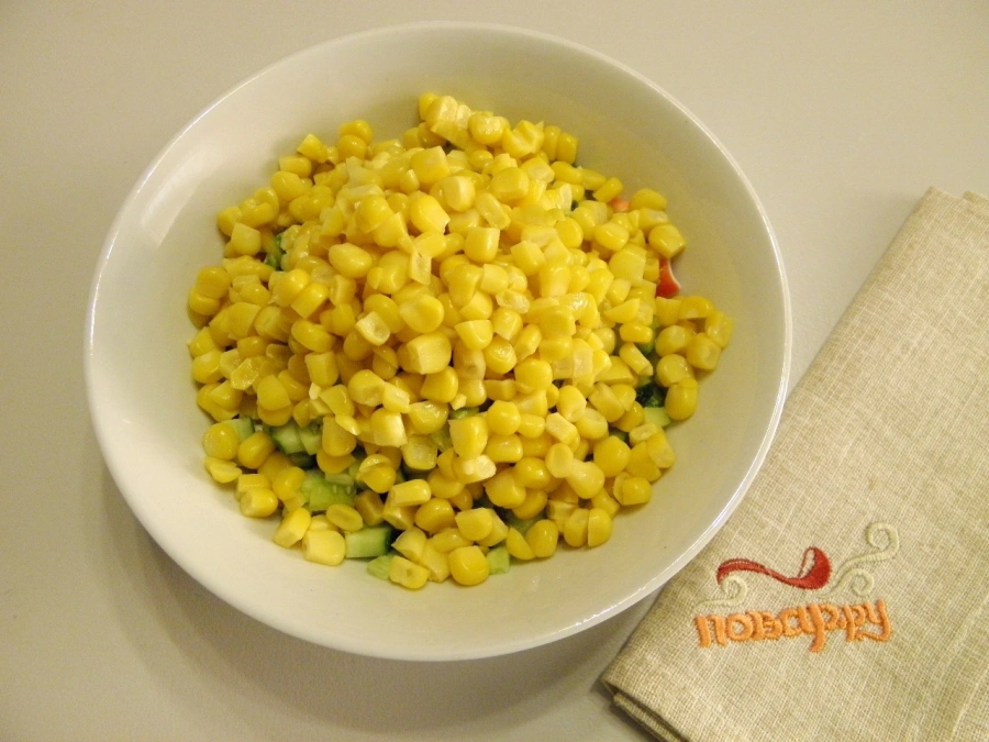 Шаг 4: К раб о вый салат из крабовых палочек