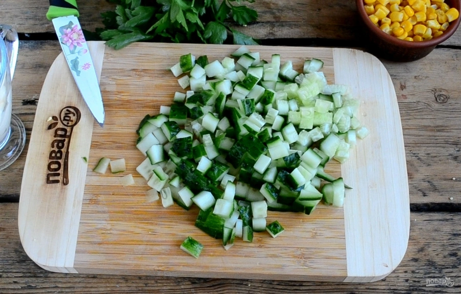 Шаг 4: К раб о вый салат рецепт классический