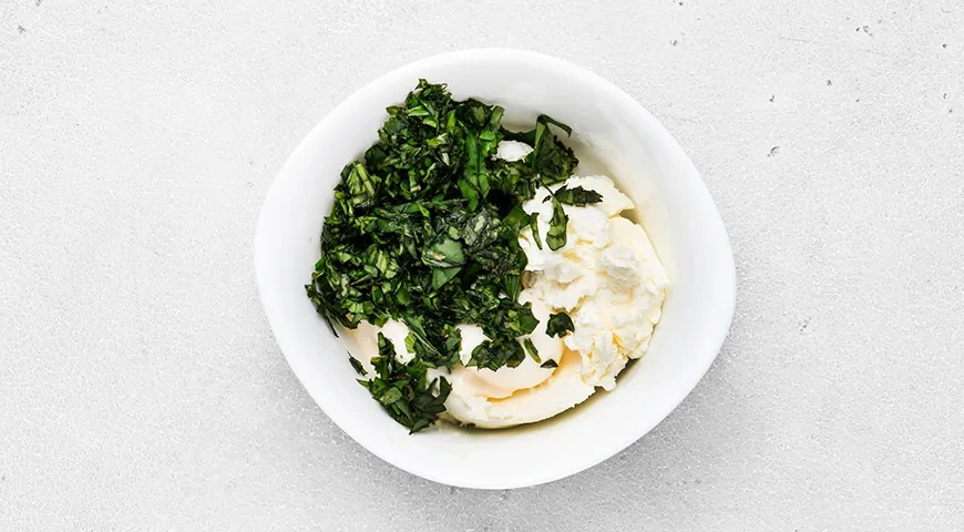 Канапе с мидиями на шпажках: шаг 4