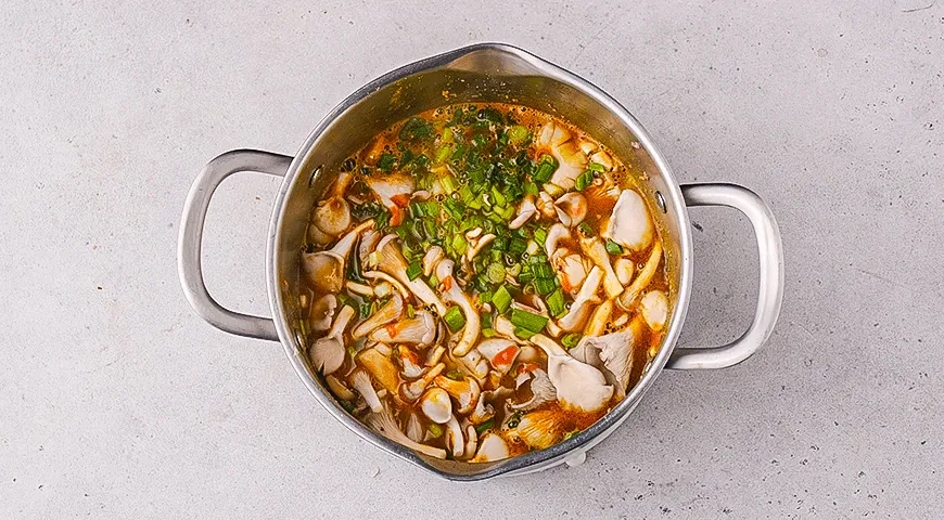 Карри-рамен с фаршем и лапшой быстрого приготовления: шаг 4