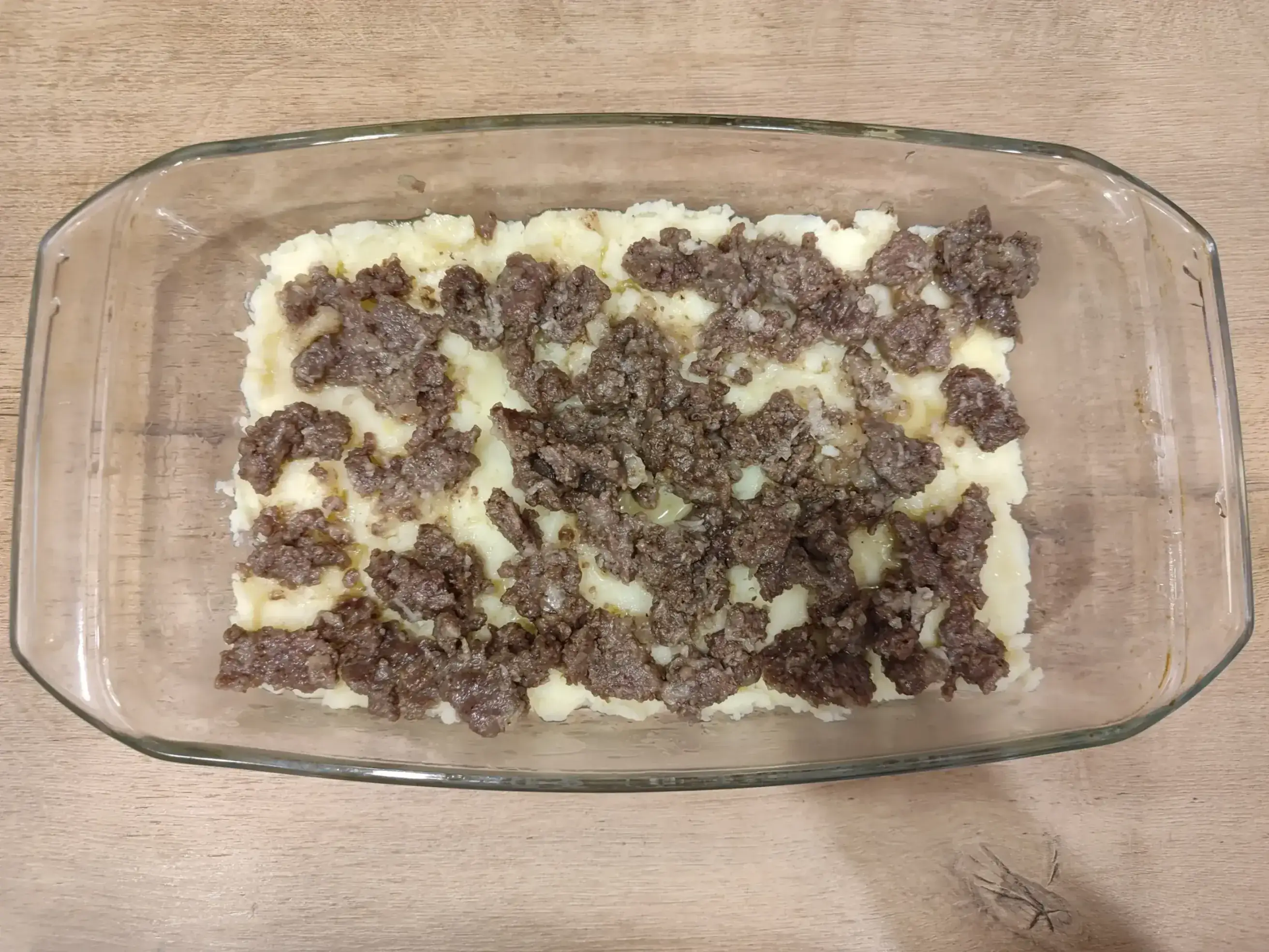 Картофельная запеканка с фаршем в духовке: шаг 4