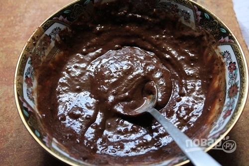 Шаг 4: Кекс в микроволновке без яиц