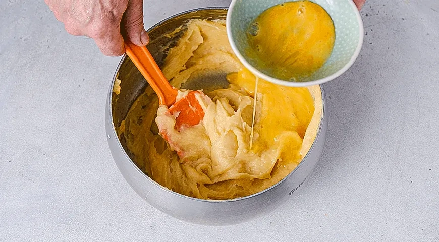 Кофейные эклеры: шаг 4