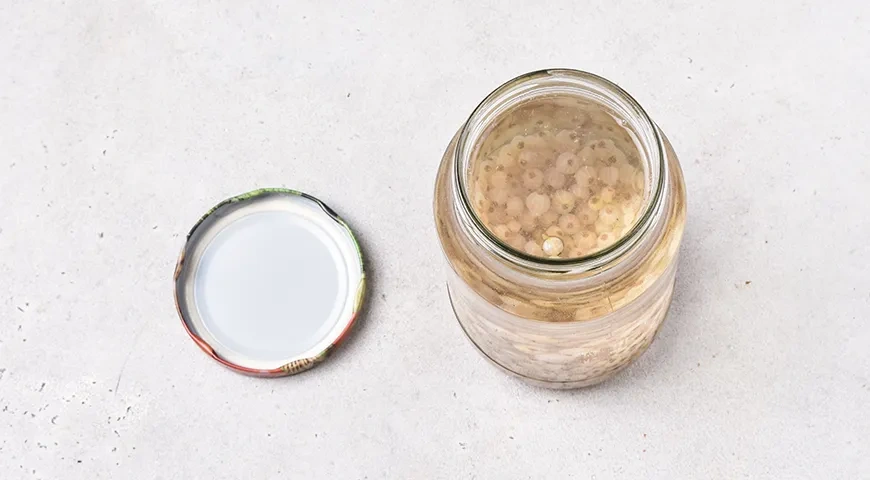 Компот из белой смородины на зиму: шаг 4