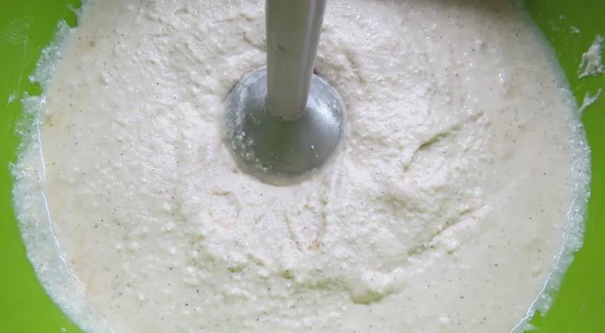 Королевская ватрушка с черникой и миндальным штрейзелем: шаг 4