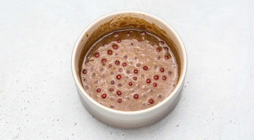 Кулага - старинный русский десерт из ягод и ржаной муки: шаг 4