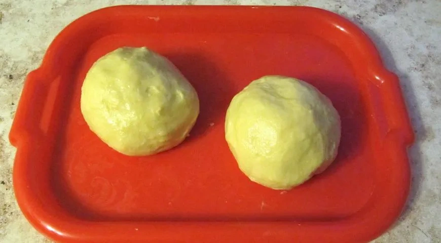 Кулич ленивый с зефирной шапочкой: шаг 4