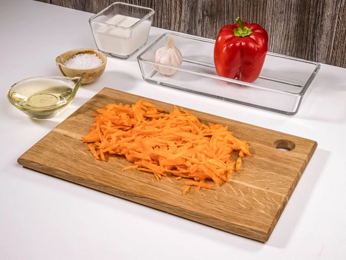 Шаг 4: Куриное филе с овощами в сливочном соусе