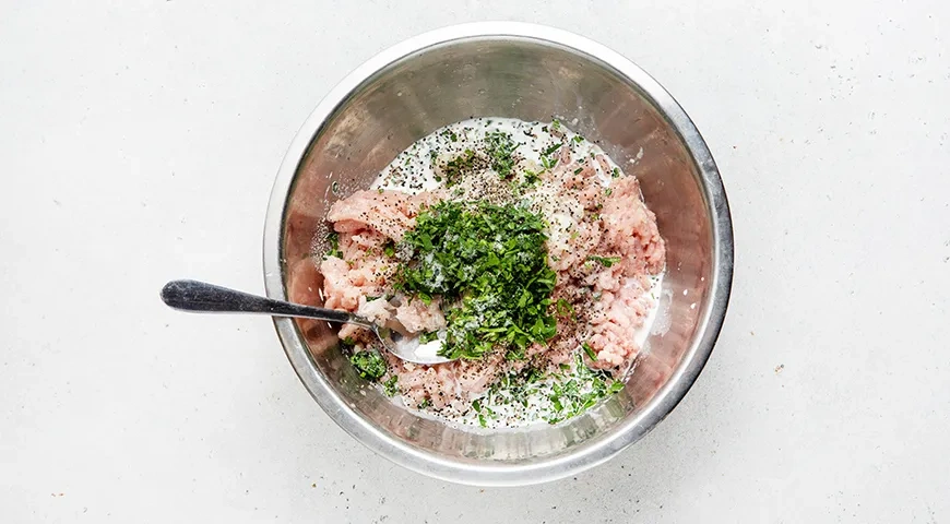 Куриные котлеты в аэрогриле: шаг 4