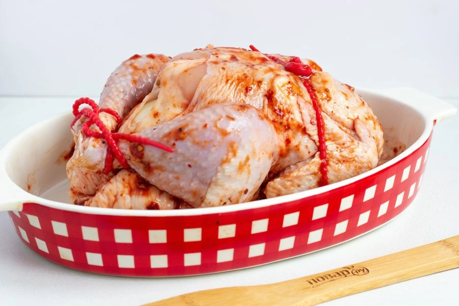 Шаг 4: Курица запеченная с аджикой